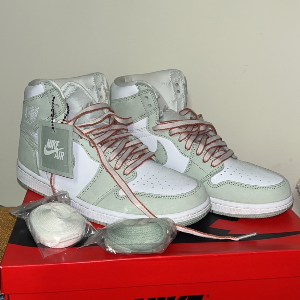 Nike hight top dunks